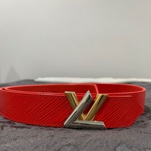 Louis Vuitton EPI TWIST belt